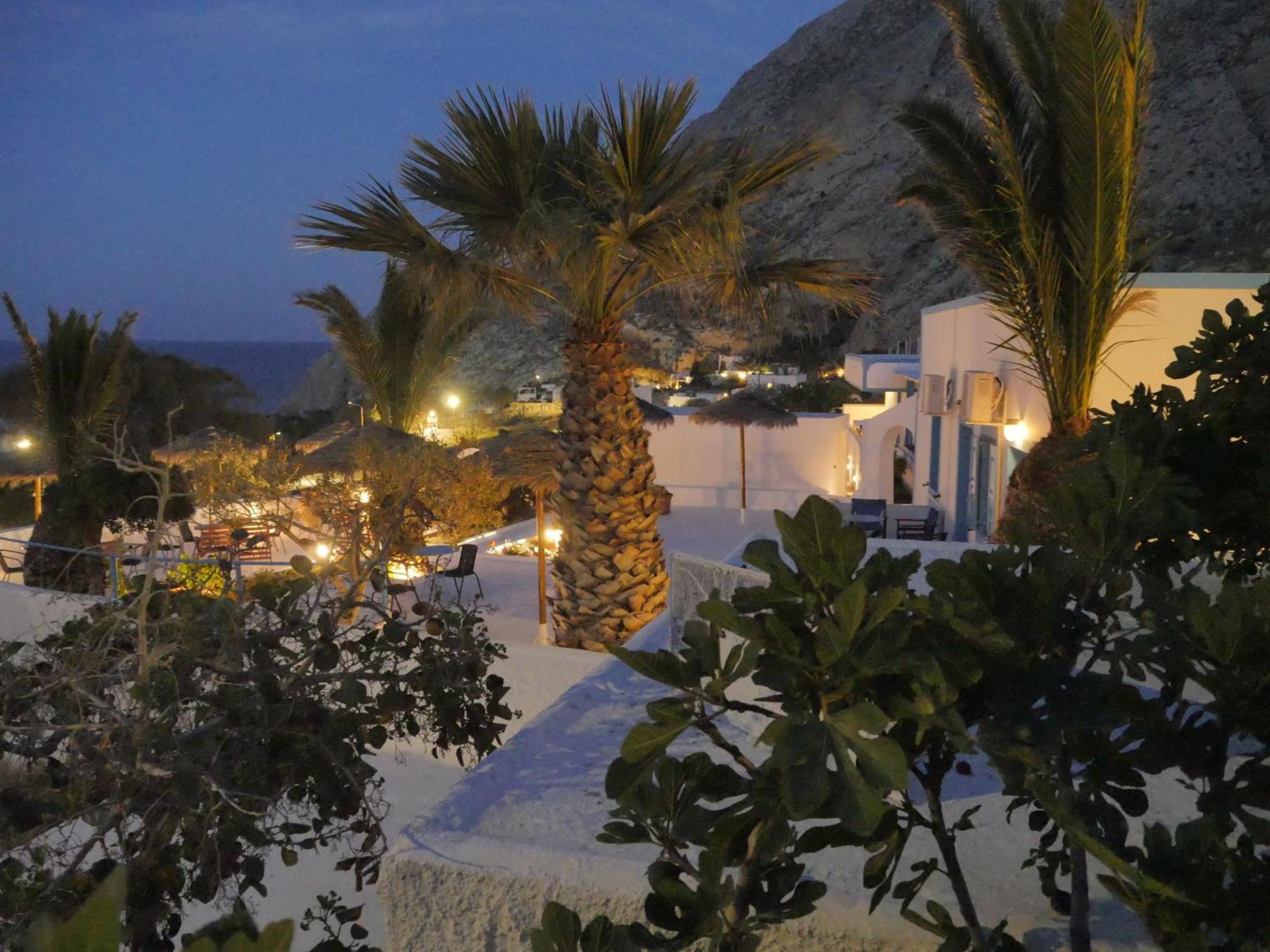 Ancient Thera Apartments Kamári Extérieur photo