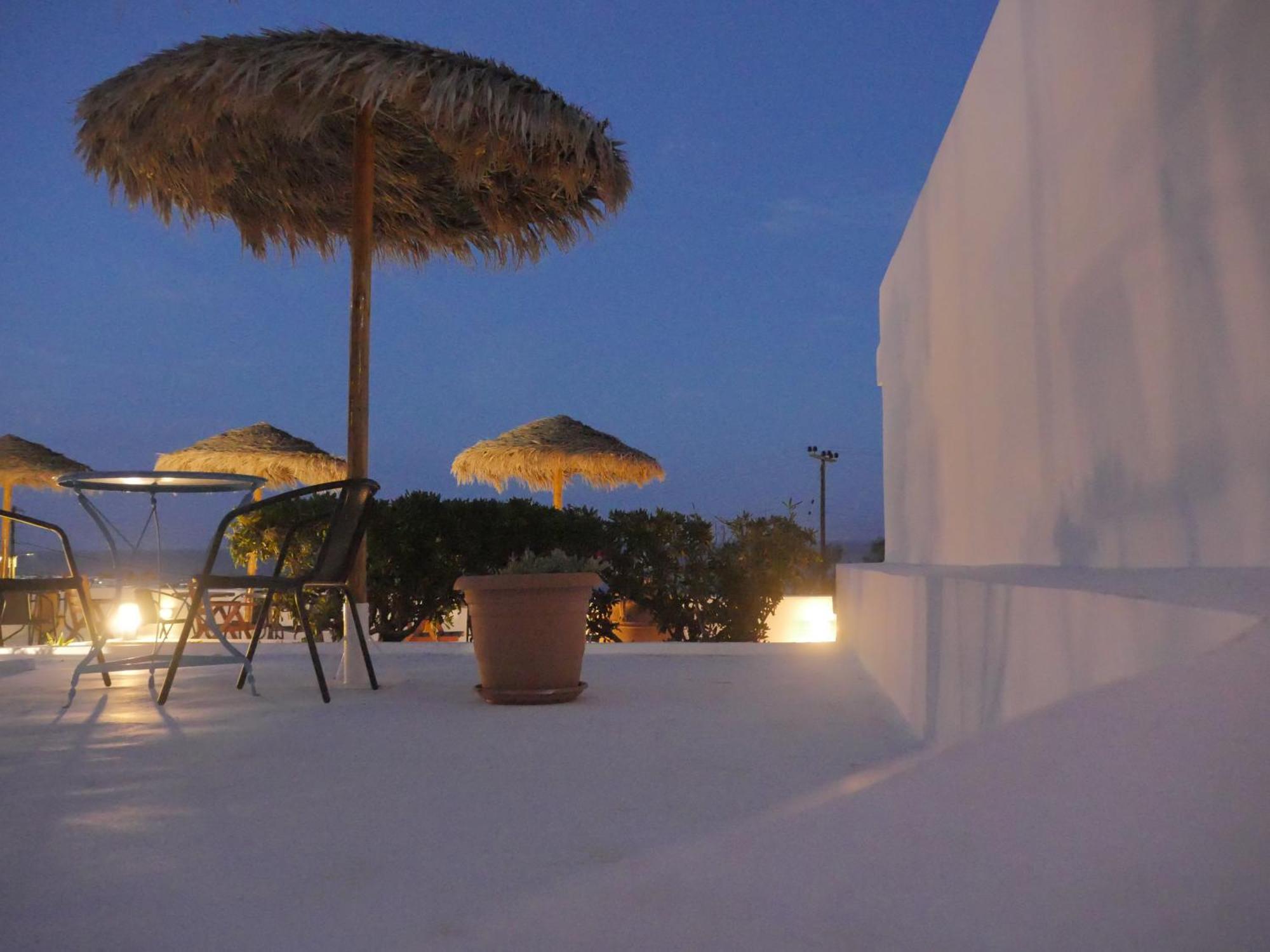 Ancient Thera Apartments Kamári Extérieur photo